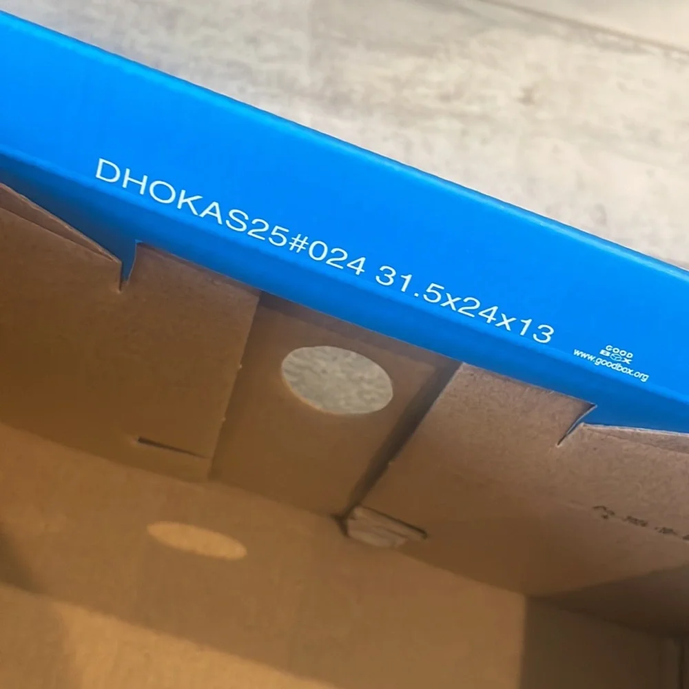 New - REI Hoka Shoe Box New Gift Wrap